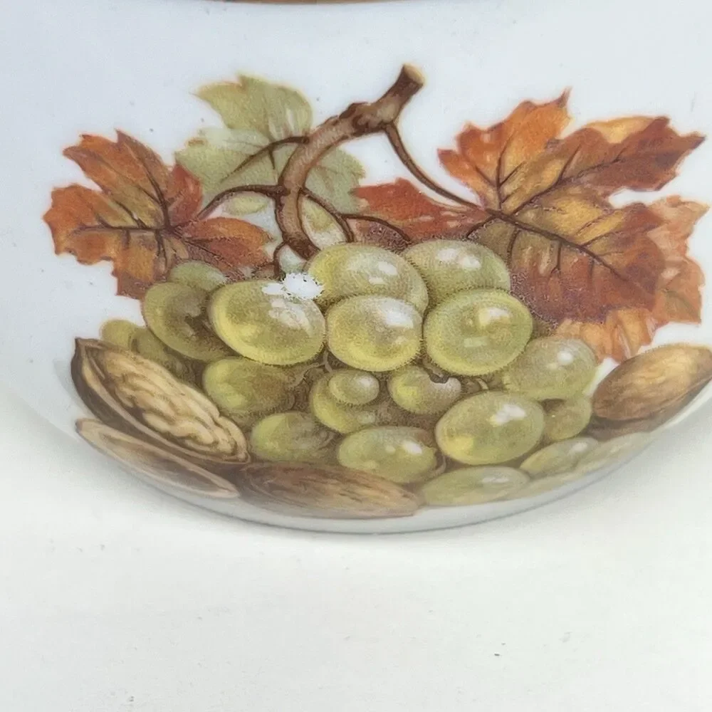 Seltmann Weiden Bavaria -Green Grapes-Autumn/Harvest w/Gold Trim- Germany 3”